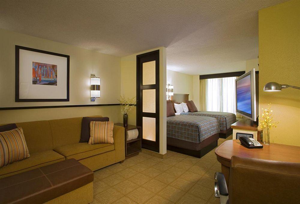 Hyatt Place Atlanta Alpharetta North Point Mall Værelse billede