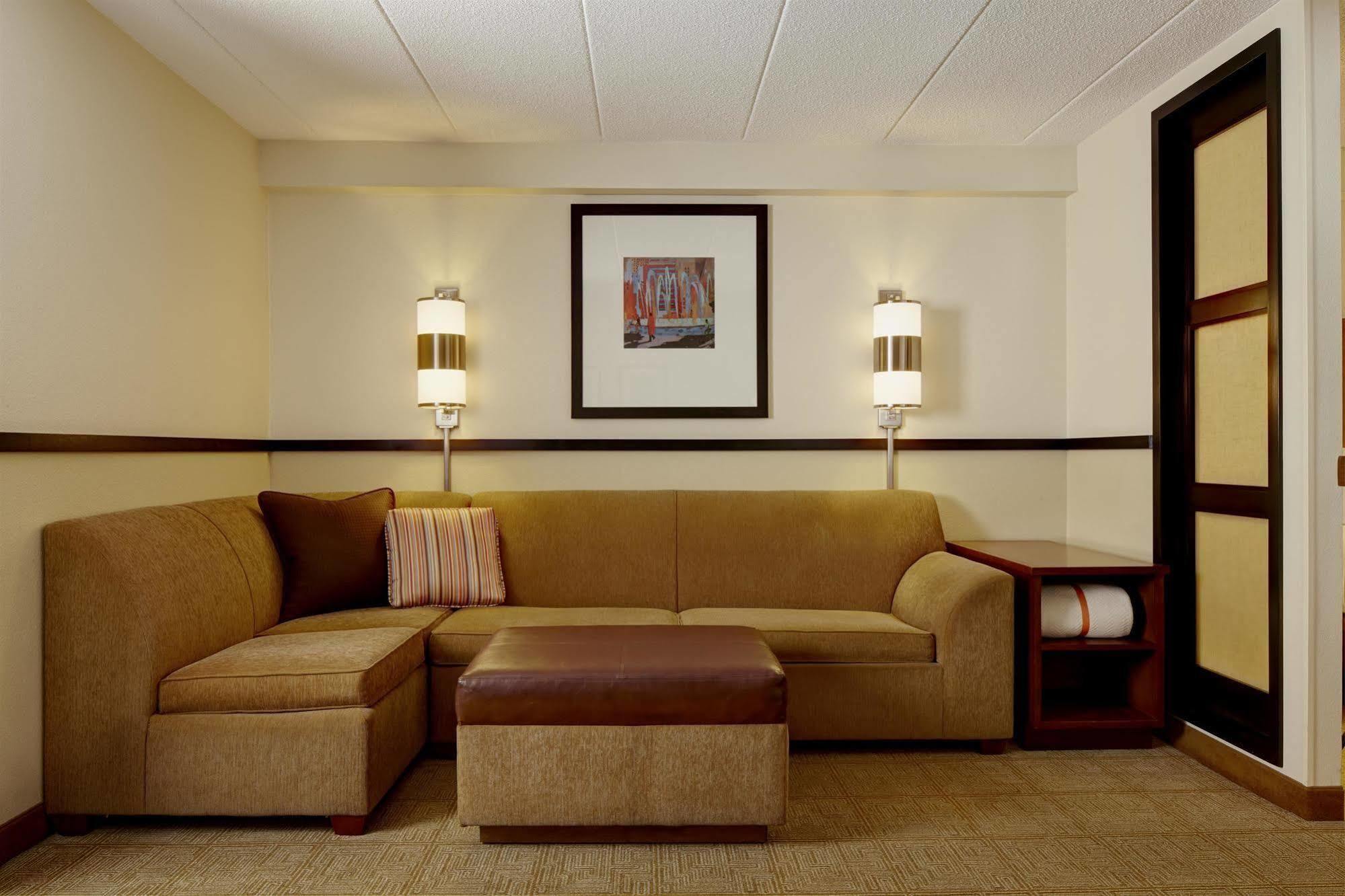 Hyatt Place Atlanta Alpharetta North Point Mall Eksteriør billede